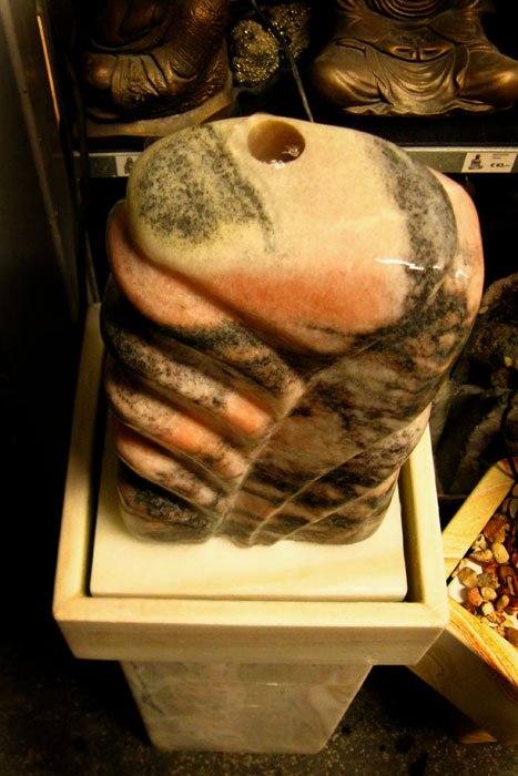 Skulpturbrunnen-Krastaler-Marmor – Bild 3