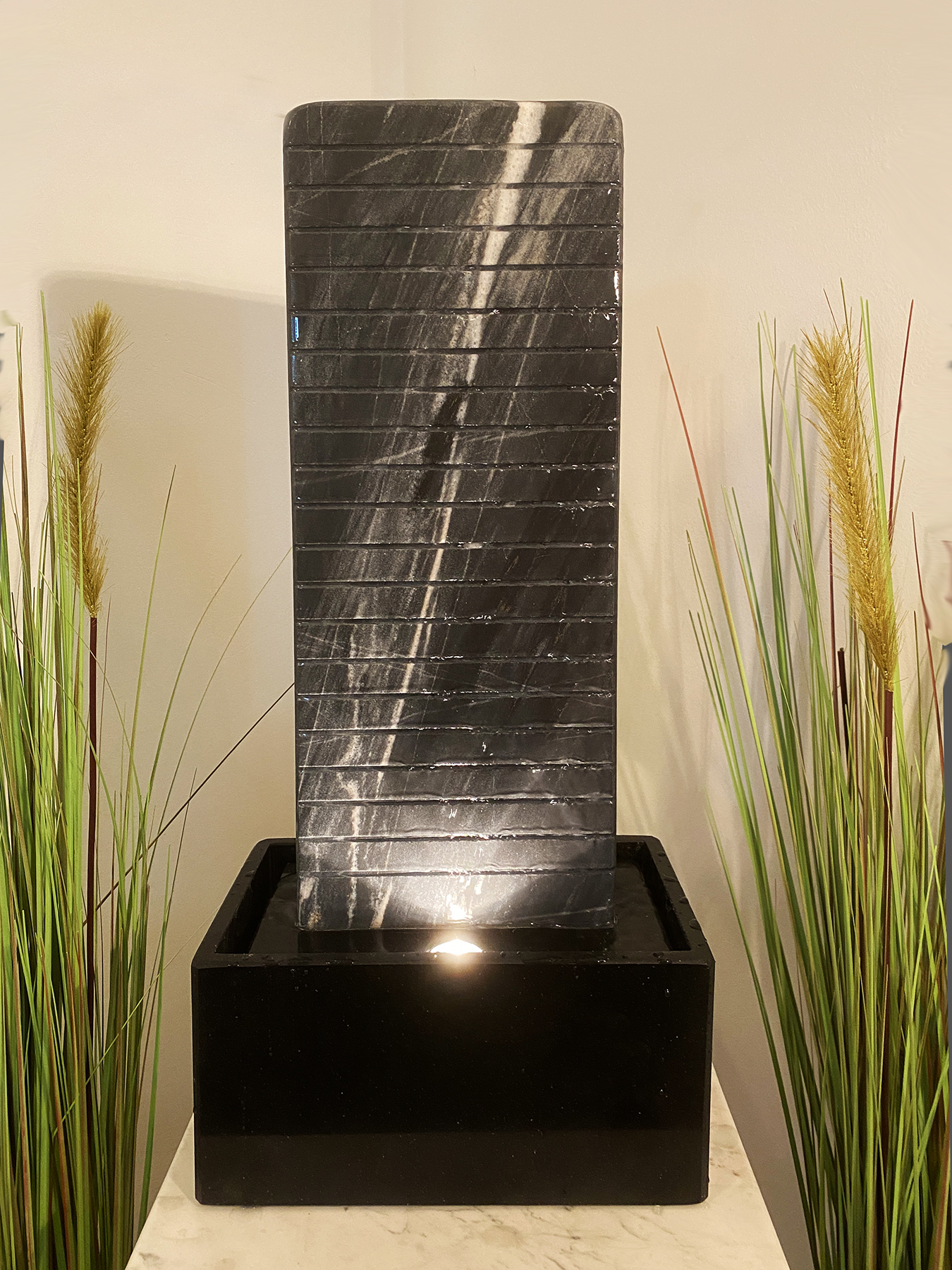 Wasserwand Black & White 64cm